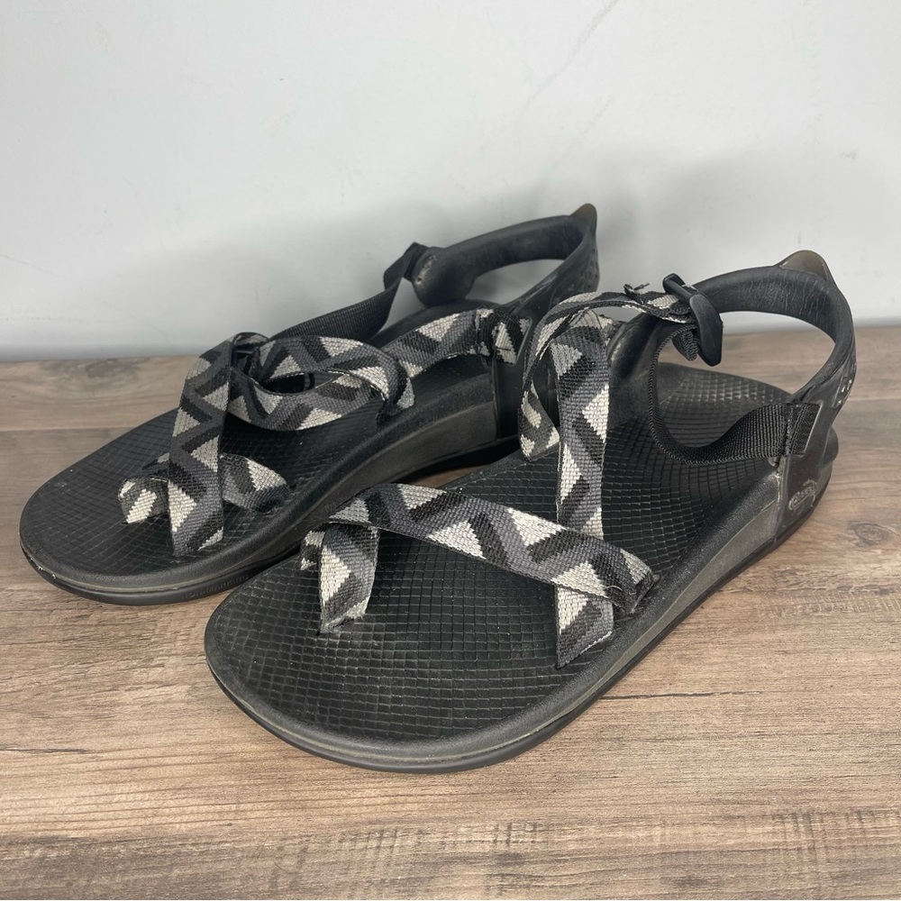 Men’s Chaco canyon sport sandals black gray men’s size 9